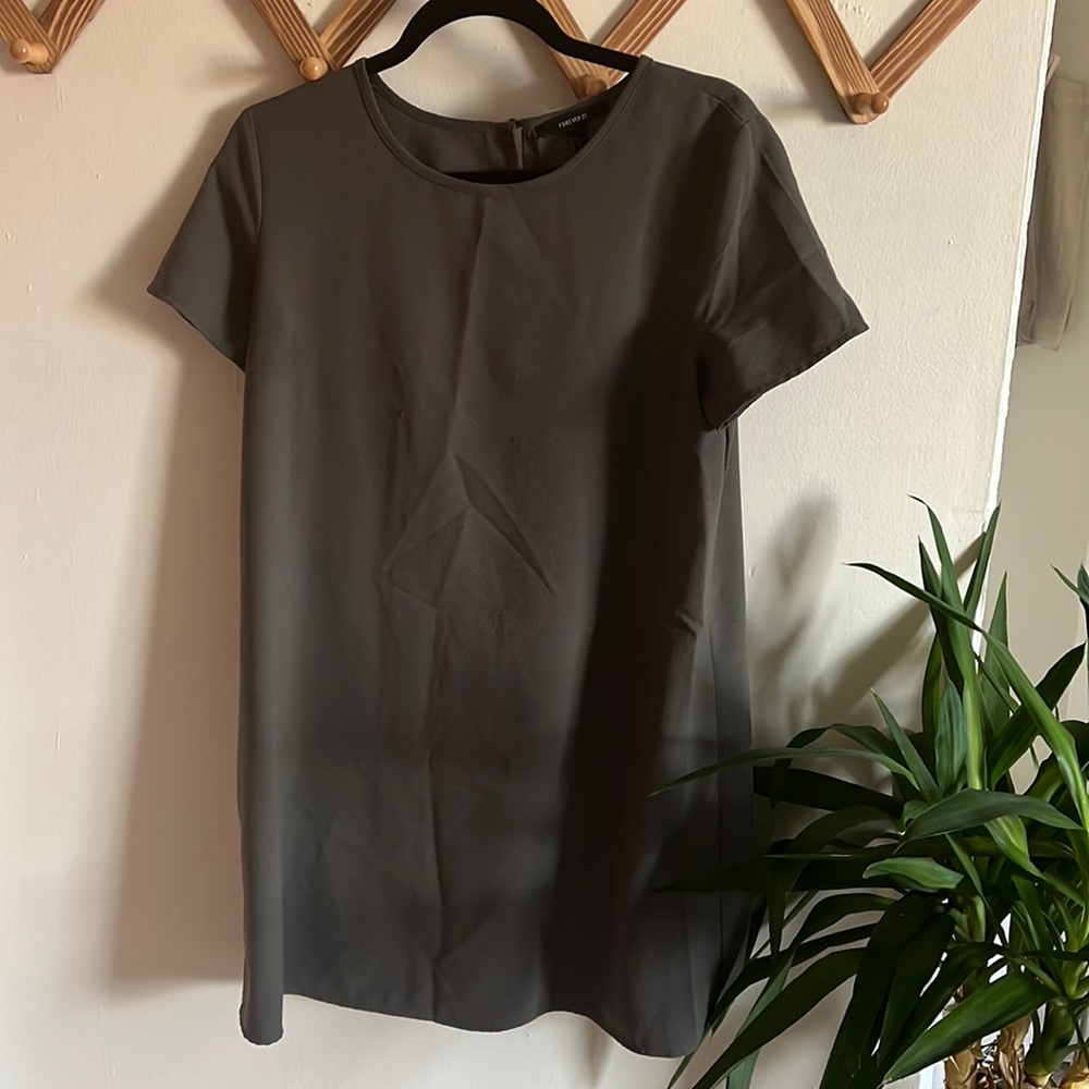 Forever 21 forest green casual dress